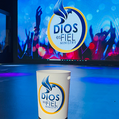 Iglesia para toda la familia Dios Es Fiel Ministry